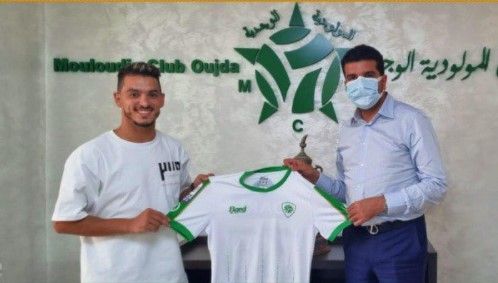 من تقديم اللاعب