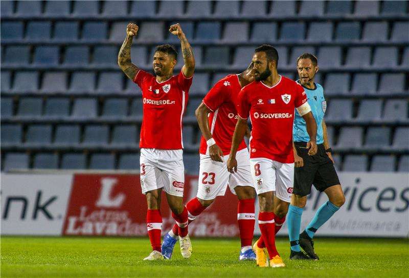 كارلوس جونيور