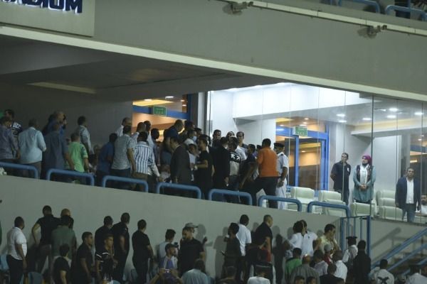  مقصورة لقاء سيراميكا والزمالك
