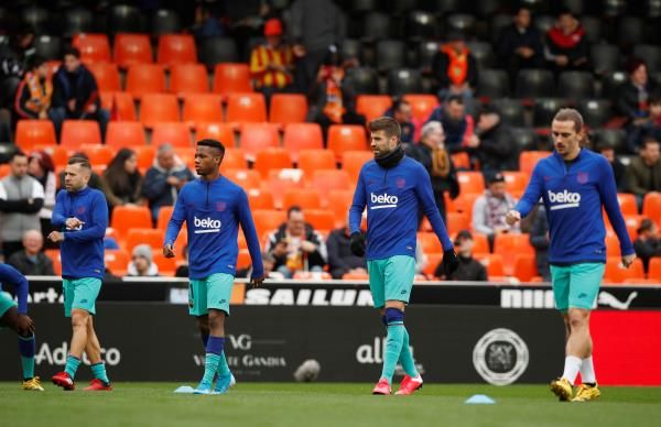 لاعبو برشلونة