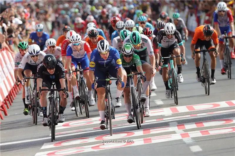 ?i=epa%2fathletics%2f2021-08%2f2021-08-21-09423450_epa