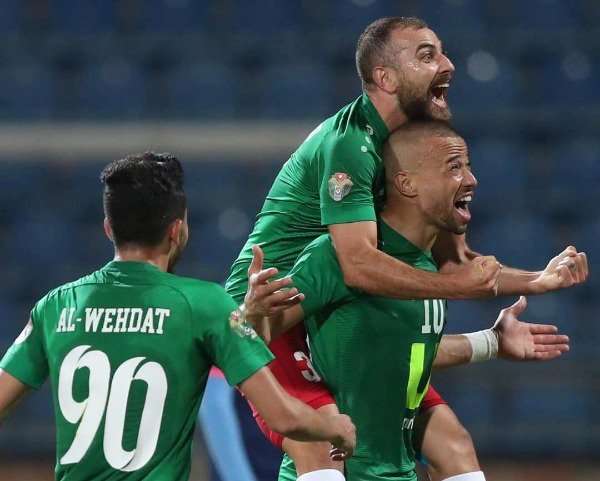 من لقاء الوحدات والفيصلي