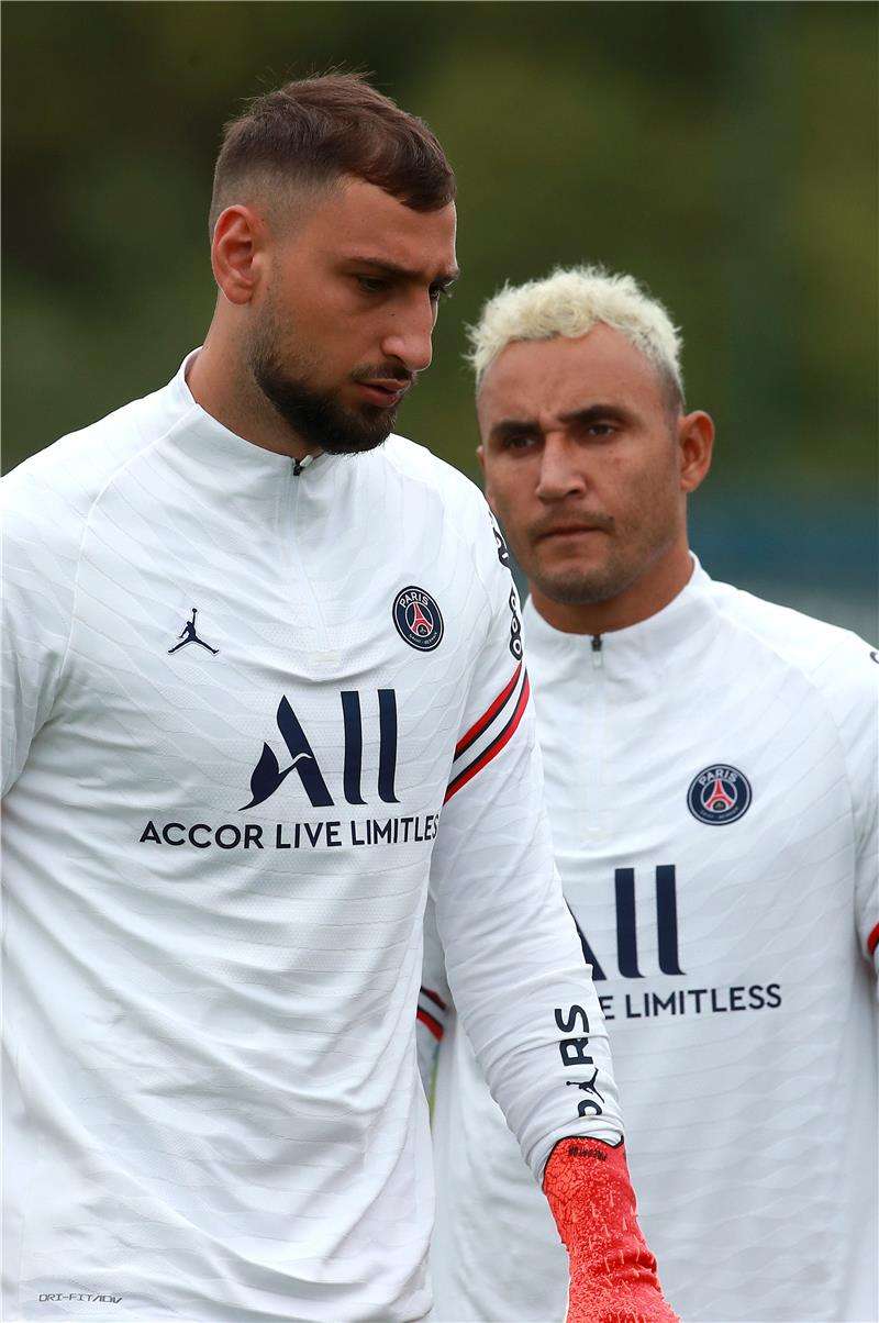 دوناروما ونافاس