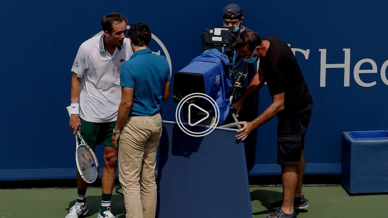 no comment medvedev thumb