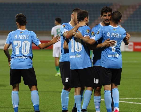 لاعبو الفيصلي