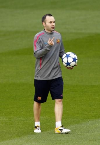 2011-04-262011-04-26t200150z_01_svp100_rtridsp_3_soccer-champions-iniesta-javascript-searchbyslug-ouks_reuters