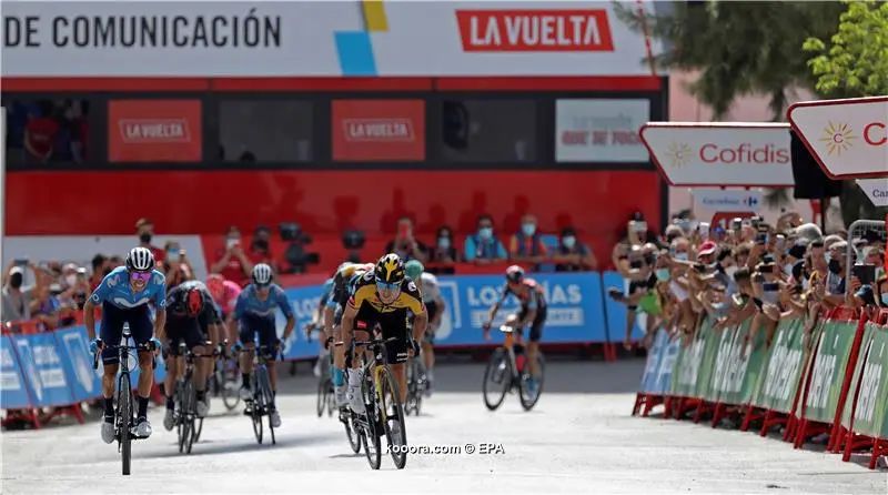 ?i=epa%2fathletics%2f2021-08%2f2021-08-25-09429111_epa