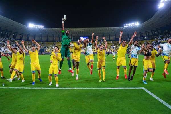 لاعبو النصر