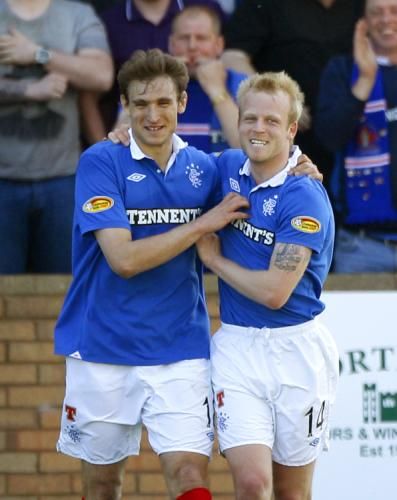 2011-04-302011-04-30t130907z_01_dmr56_rtridsp_3_soccer-europe-scotland_reuters