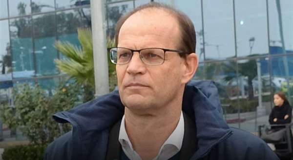 دينيس لافان