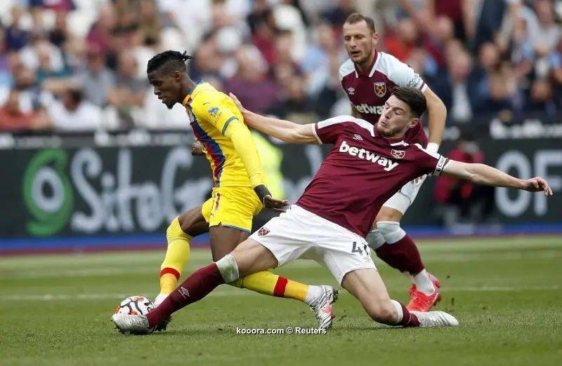 ?i=reuters%2f2021-08-28%2f2021-08-28t151147z_1814234094_up1eh8s167miu_rtrmadp_3_soccer-england-whu-cry-report_reuters