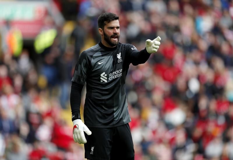 أليسون بيكر