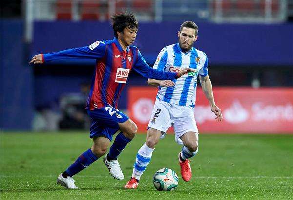  تاكاشي إينوي 