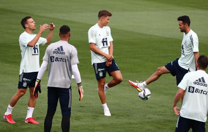  جارسيا في تدريبات منتخب إسبانيا