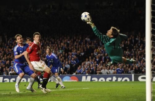 2011-04-062011-04-06t210205z_01_kfd20_rtridsp_3_soccer-champions_reuters