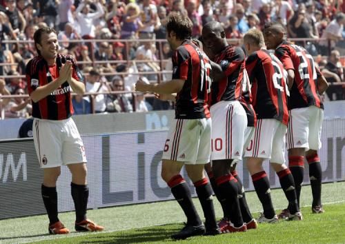 2011-05-012011-05-01t144717z_01_aga108_rtridsp_3_soccer-italy_reuters