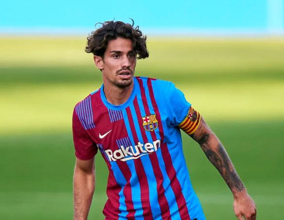  أليكس كويادو