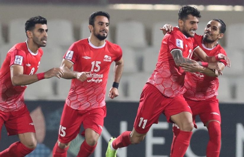 لاعبو تراكتور