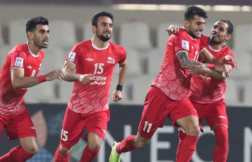 لاعبو تراكتور