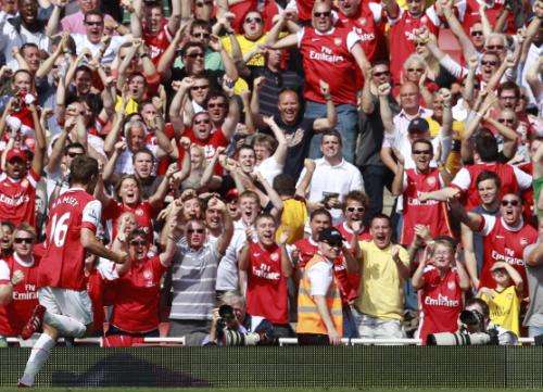 2011-05-012011-05-01t150430z_01_awi16_rtridsp_3_soccer-england_reuters