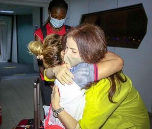 وزيرة الرياضة مع روعة التليلي