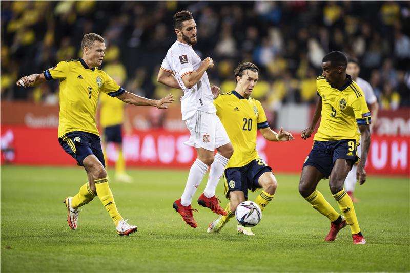 من مباراة إسبانيا والسويد