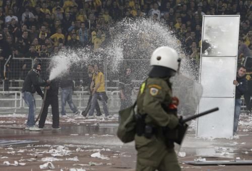 2011-04-302011-04-30t213437z_01_ath02_rtridsp_3_greece_reuters