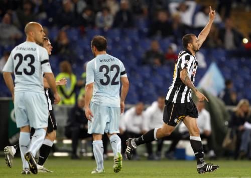 2011-05-022011-05-02t205919z_01_gsp14_rtridsp_3_soccer-italy_reuters