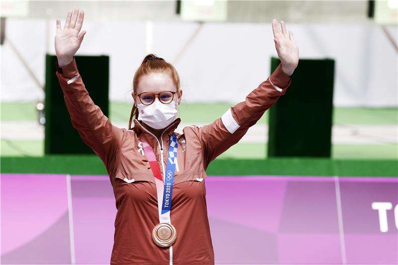 نينا كريستن 