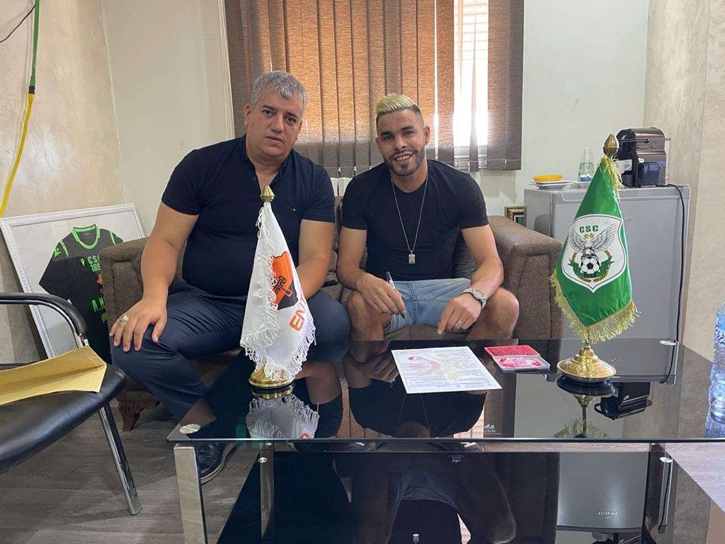 توقيع بلايلي