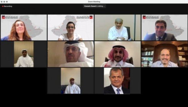 من الاجتماع