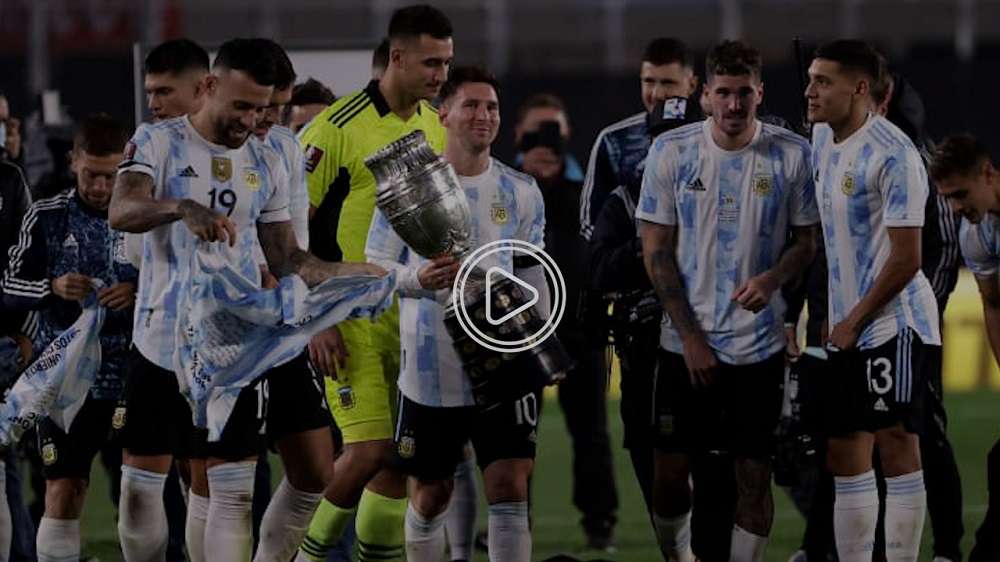 من احتفال ميسي