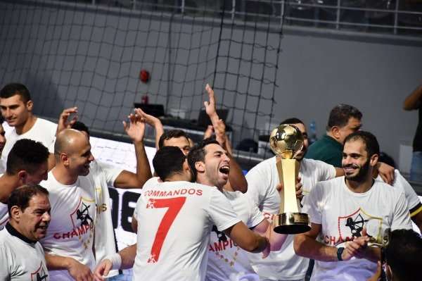 فرحة لاعبي الزمالك بالتتويج