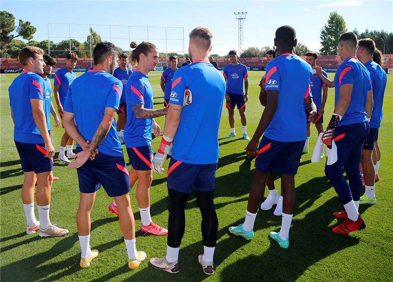 لاعبو أتلتيكو مدريد