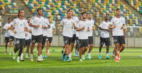 لاعبو الأهلي طرابلس 