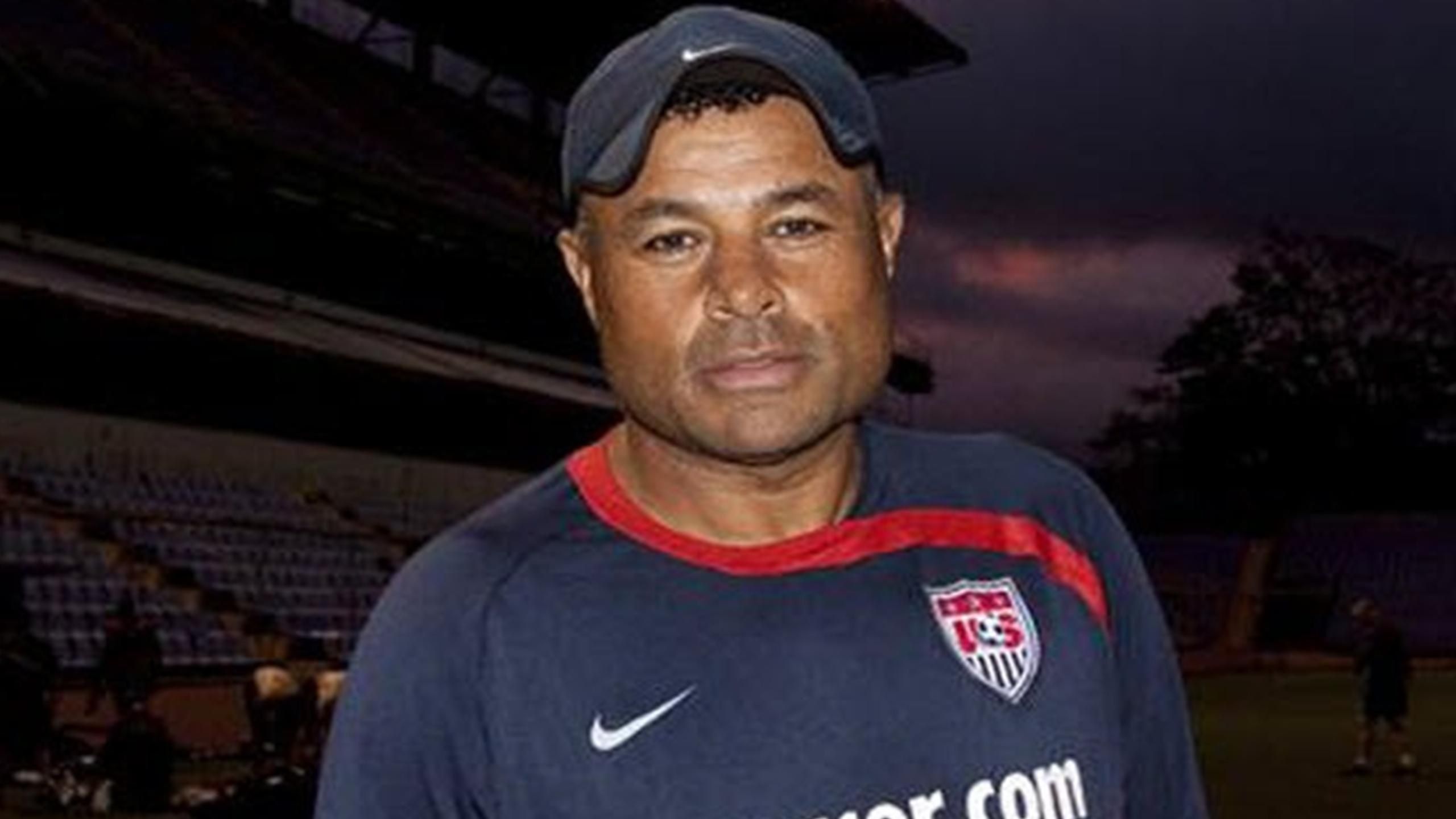 زكي عبد الفتاح 