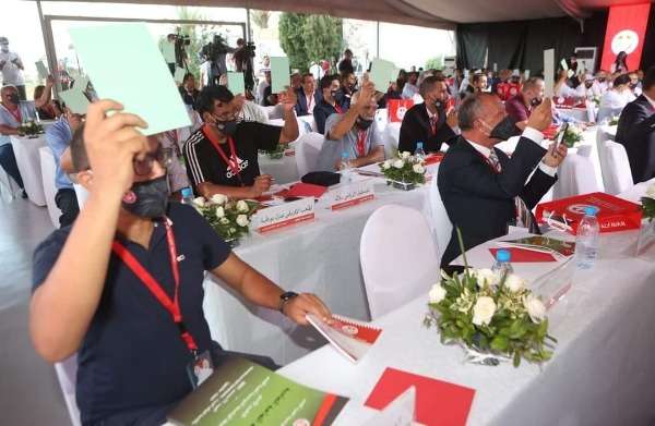 من الجلسة العامة للاتحاد التونسي لكرة القدم 