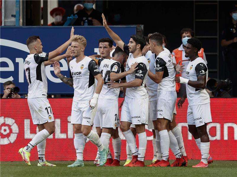 لاعبو فالنسيا 