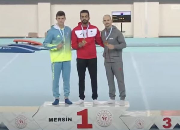 من تتويج أبو السعود