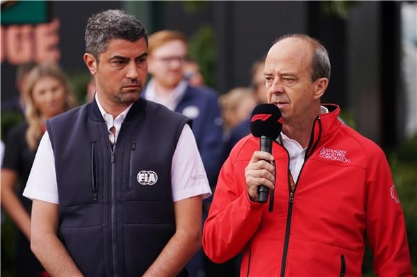 ماسي يسارًا