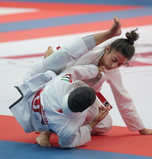 من المنافسات