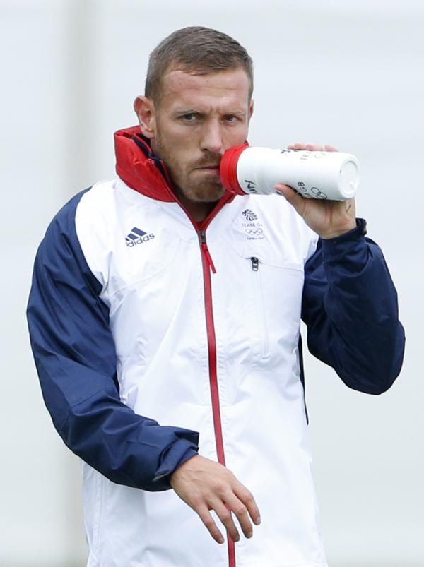 2012-07-31t114011z_374126596_gf2e87v0vxq01_rtrmadp_3_oly-socc-gbr-men-day4_reuters