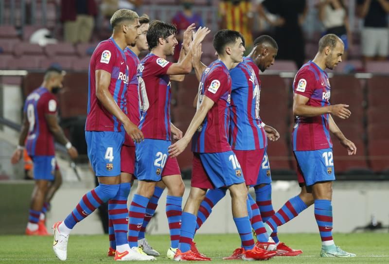 لاعبو برشلونة