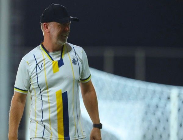 مانو مينيزيس