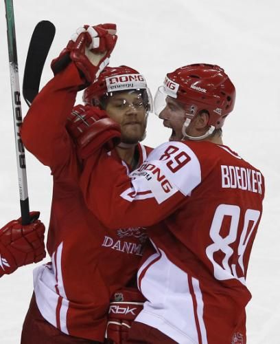 2011-05-042011-05-04t153917z_01_bra103_rtridsp_3_ice-hockey-world_reuters