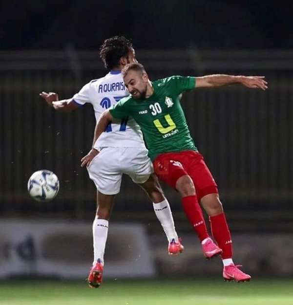 زريق خلال المشاركة في المباراة