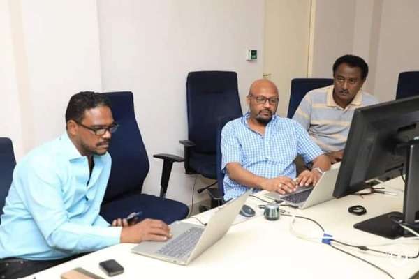 مسؤولو الهلال