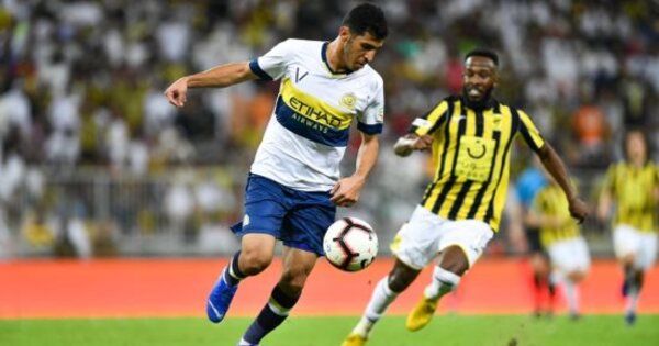 من كلاسيكو سابق بين الفريقين 