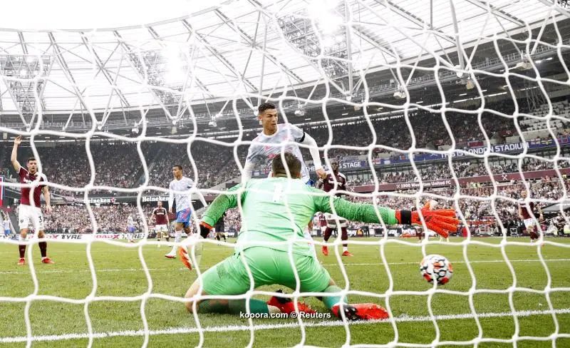 ?i=reuters%2f2021-09-19%2f2021-09-19t135239z_562021731_up1eh9j12jpay_rtrmadp_3_soccer-england-whu-mun-report_reuters