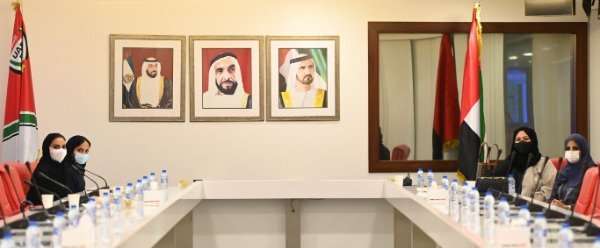 من الاجتماع